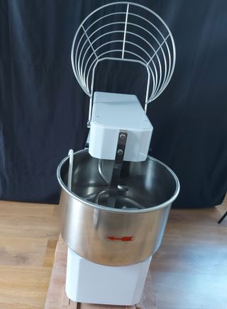 AMASADORA ESPIRAL DE 30 LITROS EN OFERTA