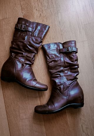 Bota media caña