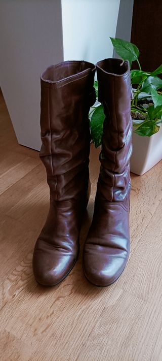 Bota media caña