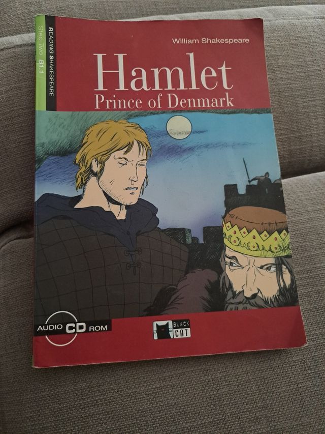 Hamlet Vicente vives