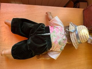 Muñecos plastico y trapo