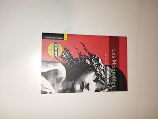 Libros varios, ingles y catalán lectura