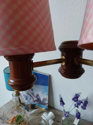 Aplique pared con pantallas