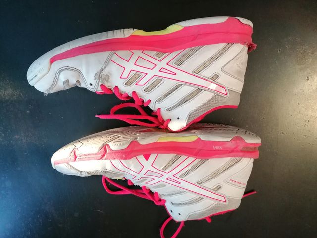 Scarpe pallavolo Asics ragazza N. 40