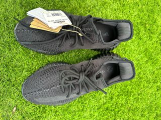 Yeezy boost 350 v2 Onyx