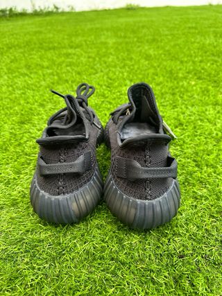 Yeezy boost 350 v2 Onyx