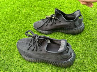 Yeezy boost 350 v2 Onyx