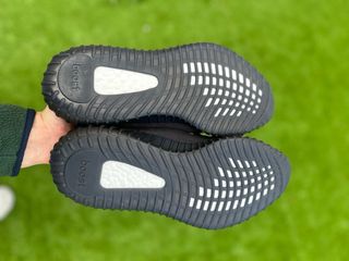 Yeezy boost 350 v2 Onyx
