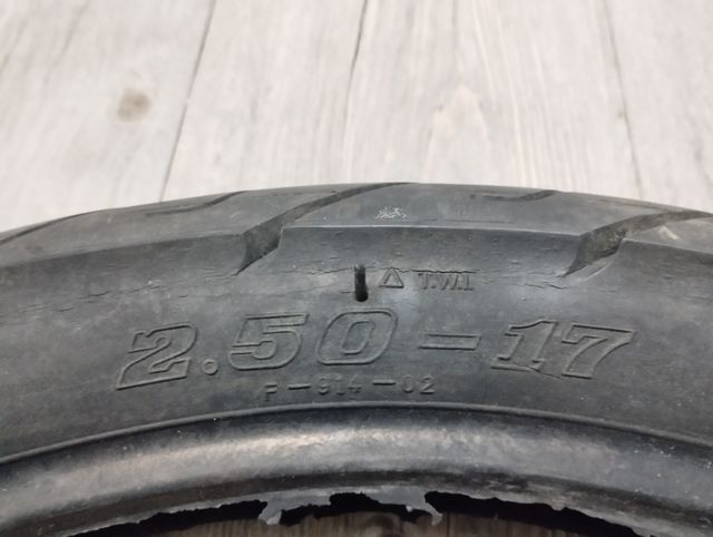 Cubierta de moto 2.50.17 Horng Fortune