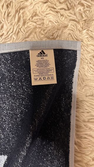 ascigamano Adidas palestra