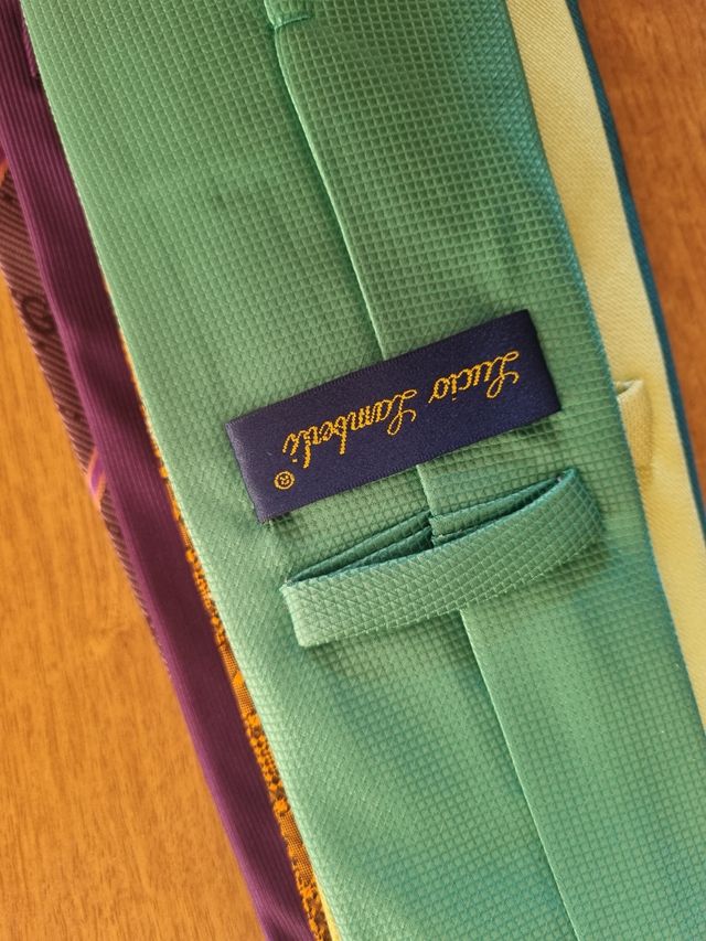 Cravatte varie a 3 Eu cadauna