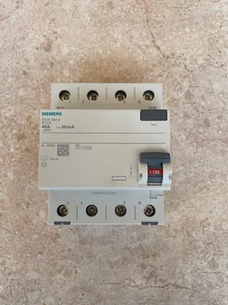 Interruptor diferencial SIEMENS NUEVO