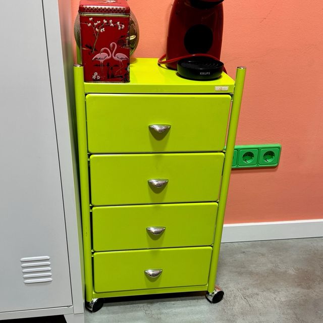 Juego de cajoneras vintage de metal naranja