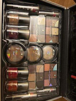 estuche de maquillaje Nuevo