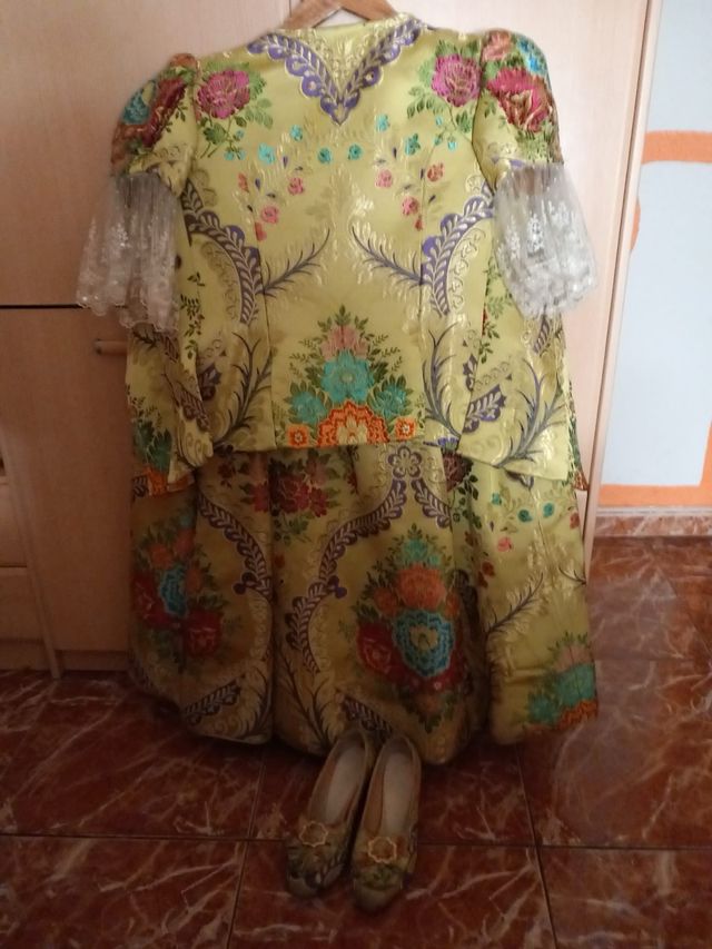 vestido de fallera