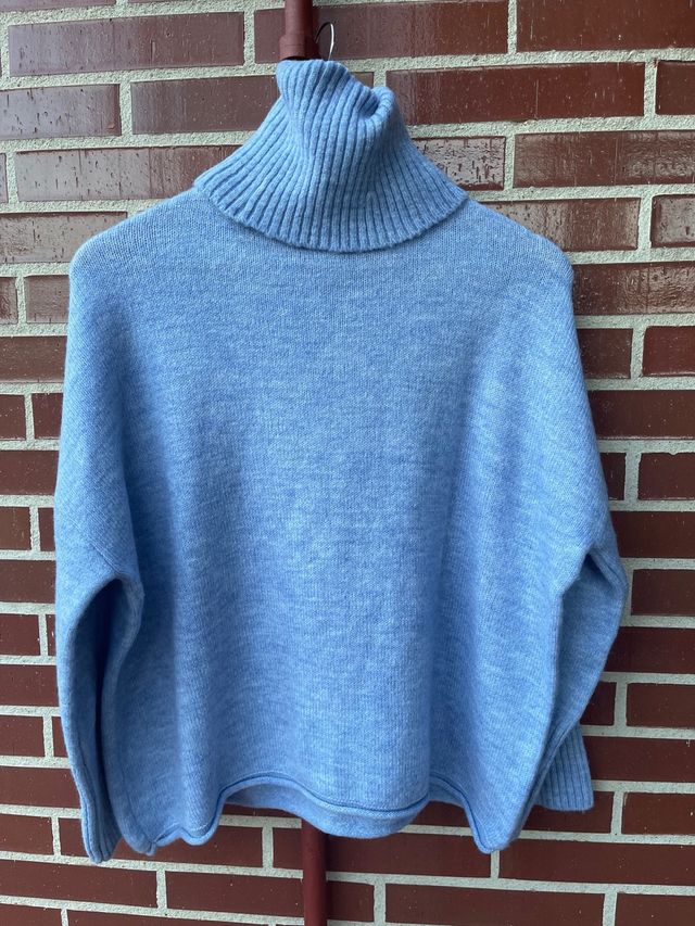 Jersey punto, cuello alto, azul