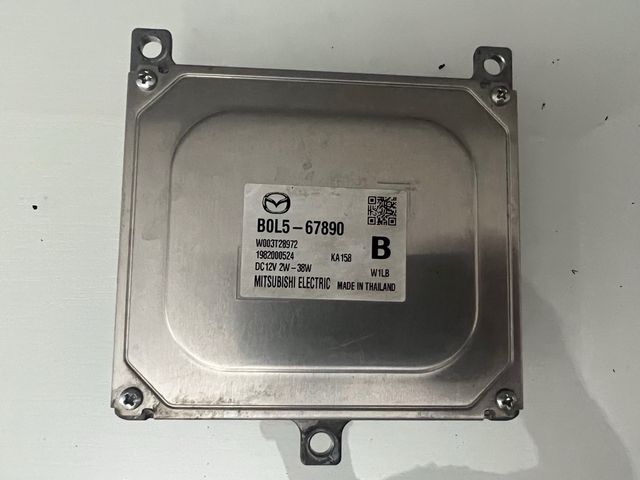 centralita faro mazda 3