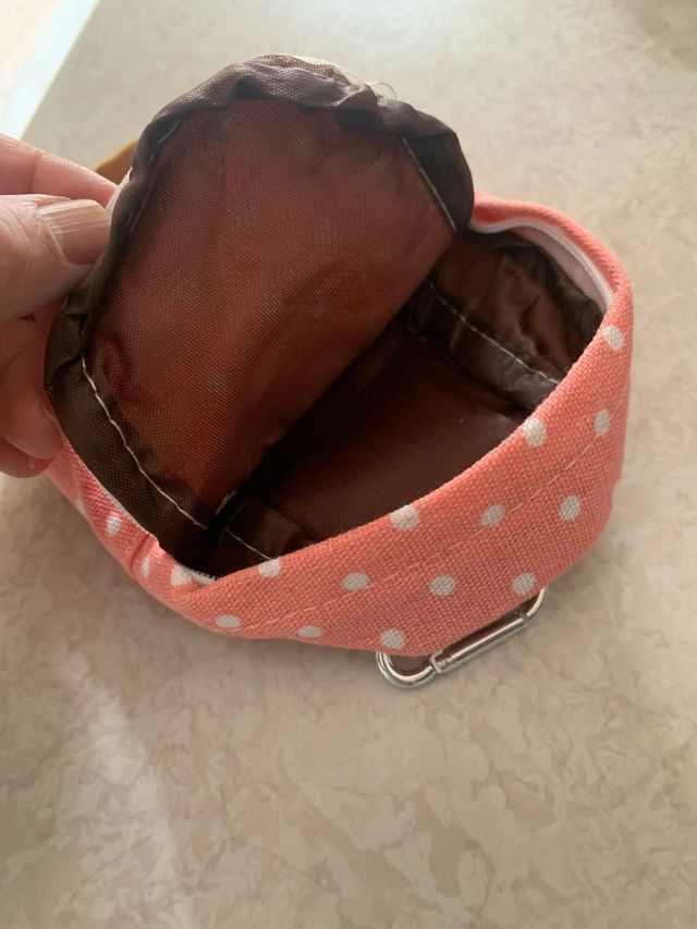 Portacellulare in stoffa con gancio e cerniere