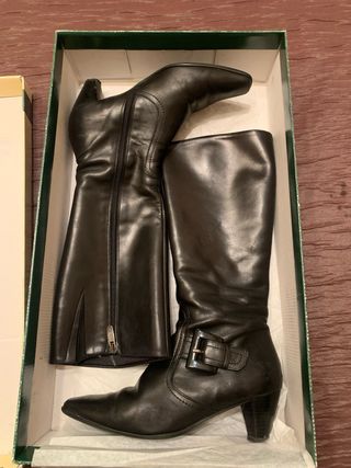 Botas altas negras piel