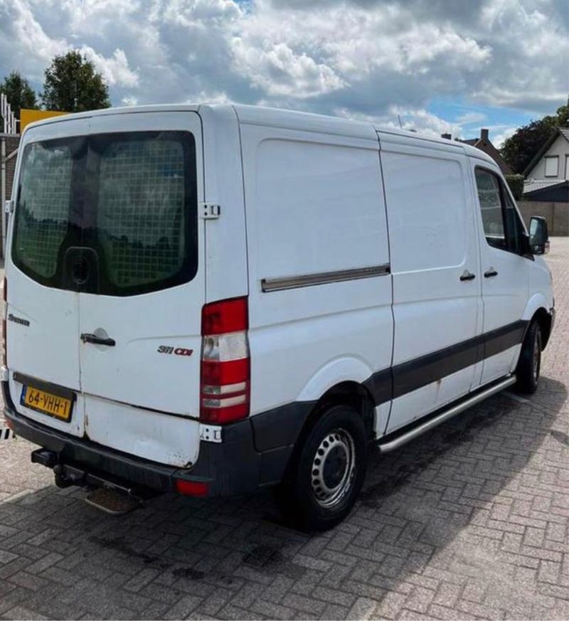 Mercedes-Benz Sprinter 2008 - foto 1