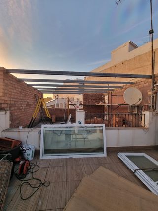 Estructuras metálicas, pergolas, cancela