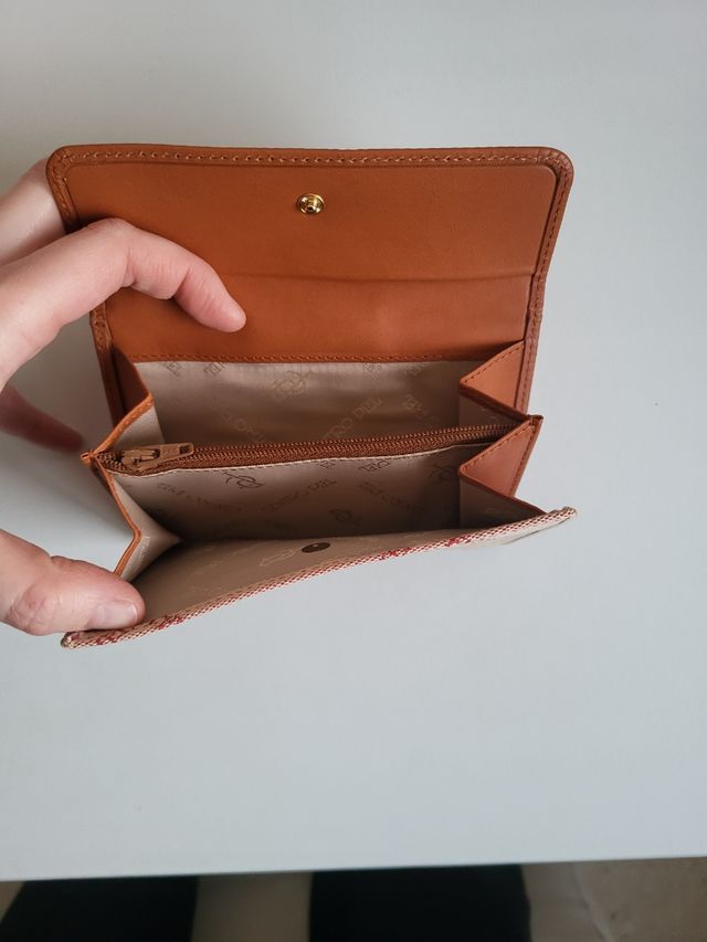 Cartera nueva sin entrenar