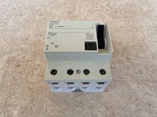 Interruptor diferencial SIEMENS NUEVO