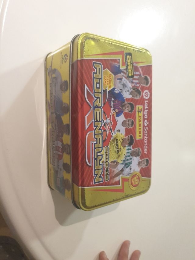 Caja colección Adrenalyn 2018-2019