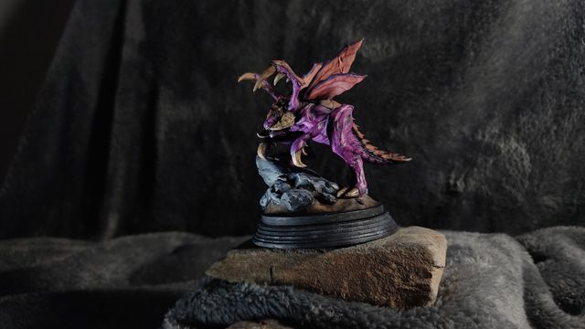 🚀 Figura Zergling de Starcraft en Resina 🎮