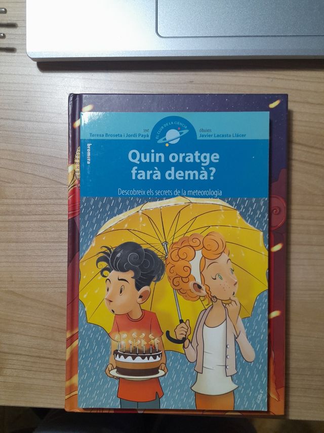 9 libros en valenciano