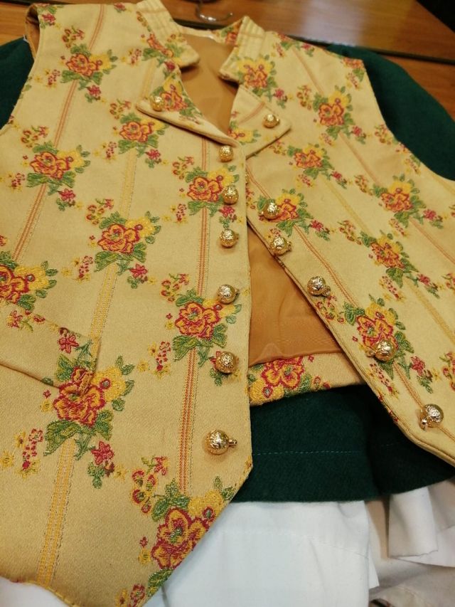 Traje Saraguell Niño T10