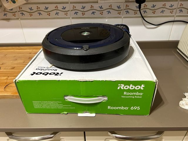 Robot aspirador iRobot Roomba 695