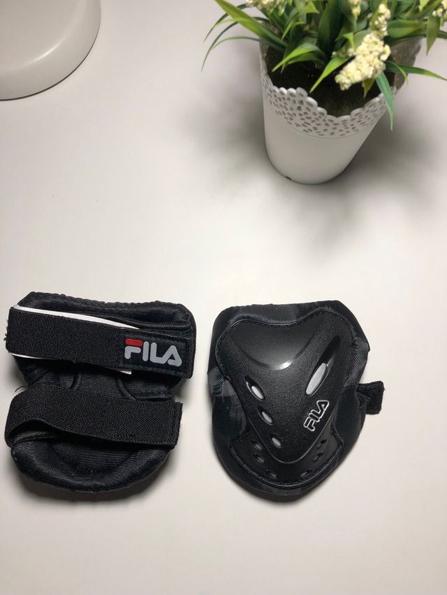 Protecciones para skate Fila