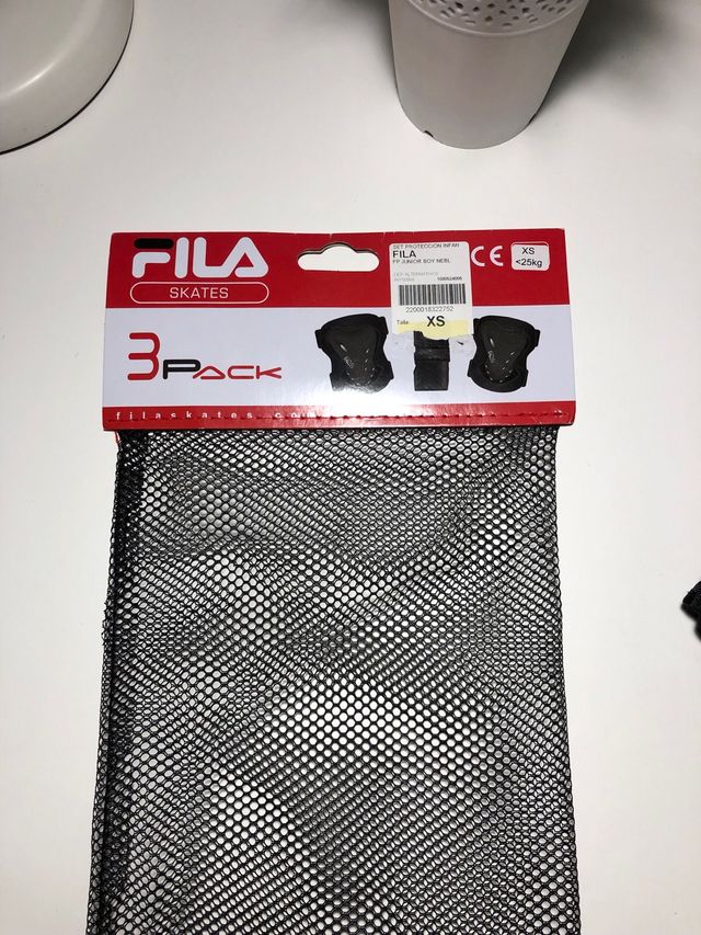 Protecciones para skate Fila