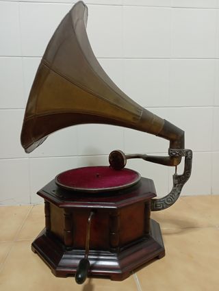 Gramola retro.