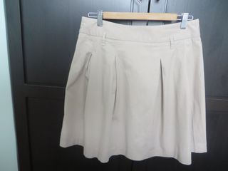 Falda beige de Zara