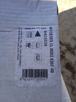 Cristal de espejo izq Mercedes.