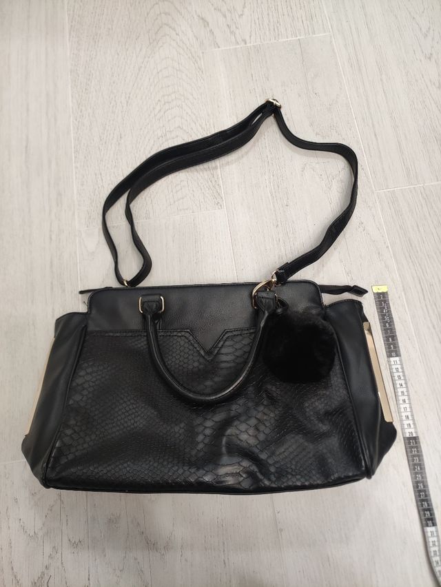 Bolso de hombro negro