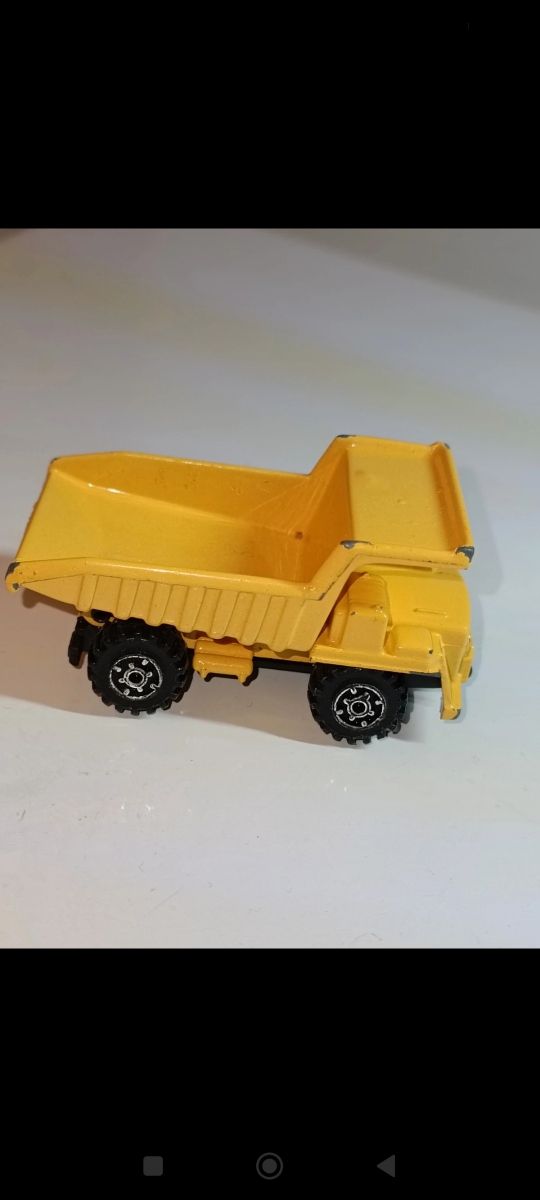 *CAMION CANTERA DE METAL GUISVAL 1/64