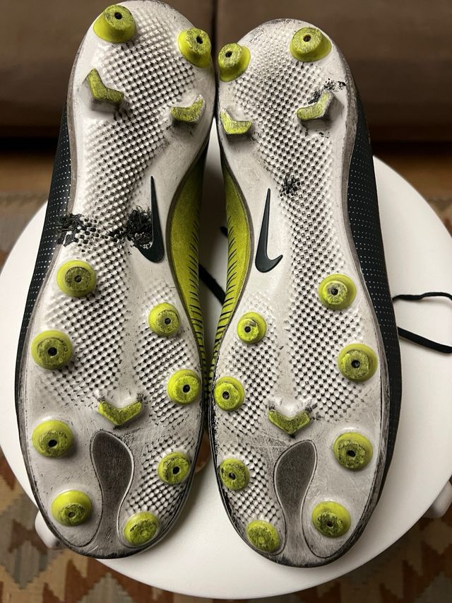 Botas futbol tacos Nike CR7