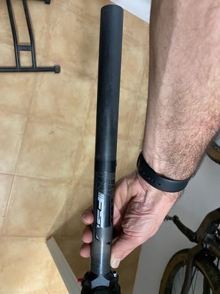 Tija carbono FSA SLK 31.6 x 400