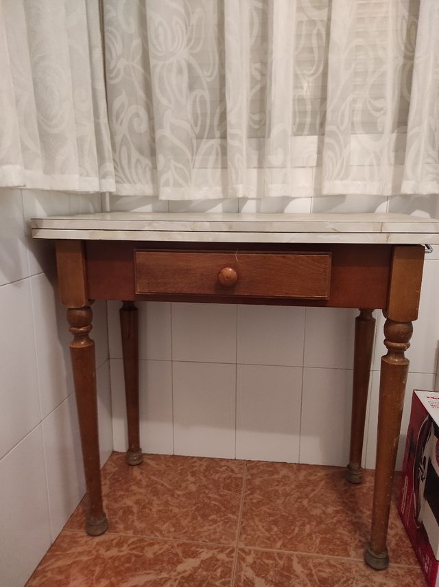 Mesa cocina de libro