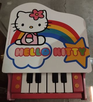 Piano hello Kitty 