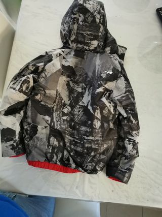 Pantaloni, giacca e tute da neve bambini