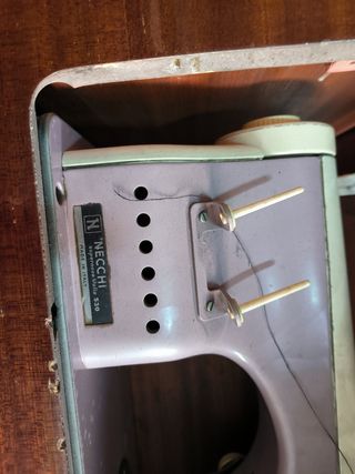 Vendo macchina da cucire Necchi funzionante vintag