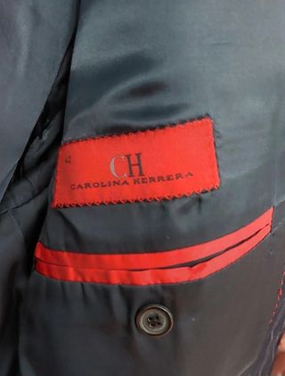 Traje de hombre de CH Carolina Herrera. 42