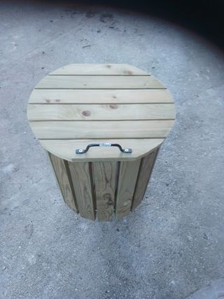 Vendo papelera madera 