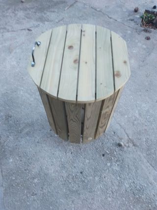 Vendo papelera madera 