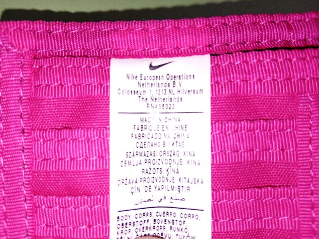 Cartera Nike Rosa.