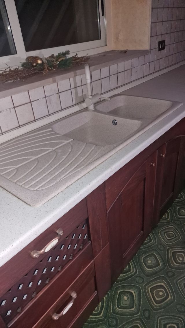 Cucina angolare, componibile.